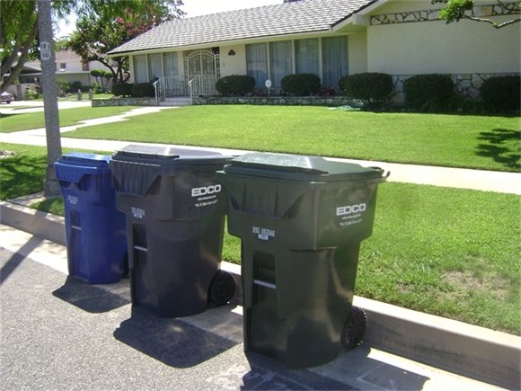 Please carts at the curb by 7 am